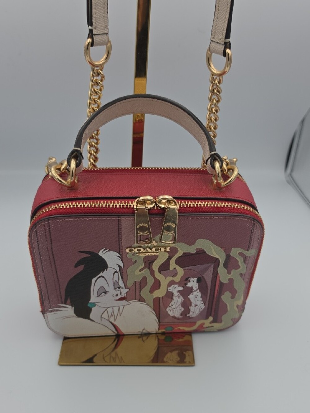 Coach X Disney Collab Cruela Limited Edition Lunch Box Small Crossbody (NWOT)❤️✨ - Picture 2 of 16